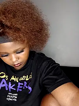 Snapshot of Dark_Berry_26 chatting on March 2026 12:29:02 AM Dark Berry 26 online show from March 2026 12:29:02 AM