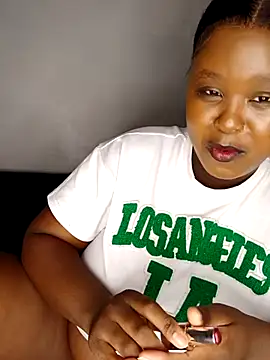 Snapshot of Dark_Berry_26 chatting on March 2026 12:37:01 AM Dark Berry 26 online show from March 2026 12:37:01 AM