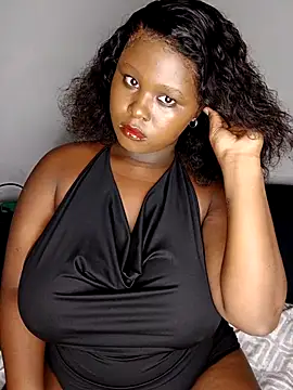 Snapshot of Dark_Berry_26 chatting on March 2026 12:11:01 AM Dark Berry 26 online show from March 2026 12:11:01 AM