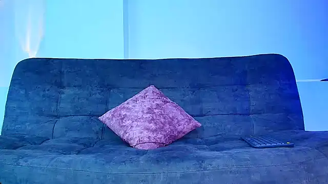 alexander collin02 online show from September 2025 01:16:01 PM