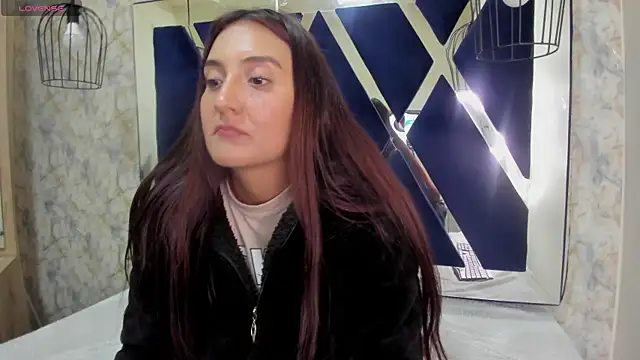  alaia collway  online show from January 2025 03:05:02 PM