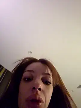 Candelaonfire2 online show from February 2026 04:30:01 AM