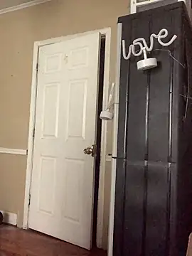 Snapshot of yosparky chatting on September 2025 05:25:01 PM yosparky online show from September 2025 05:25:01 PM