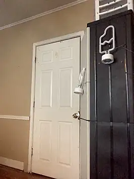 Snapshot of yosparky chatting on October 2025 10:21:02 PM yosparky online show from October 2025 10:21:02 PM