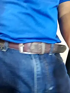 Snapshot of friendsloversex chatting on October 2025 03:18:01 PM friendsloversex online show from October 2025 03:18:01 PM