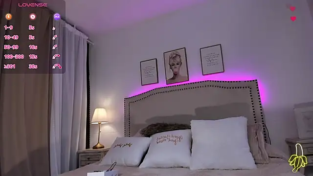 Snapshot of Emilly_Rivera chatting on February 2025 12:17:02 PM Emilly Rivera online show from February 2025 12:17:02 PM