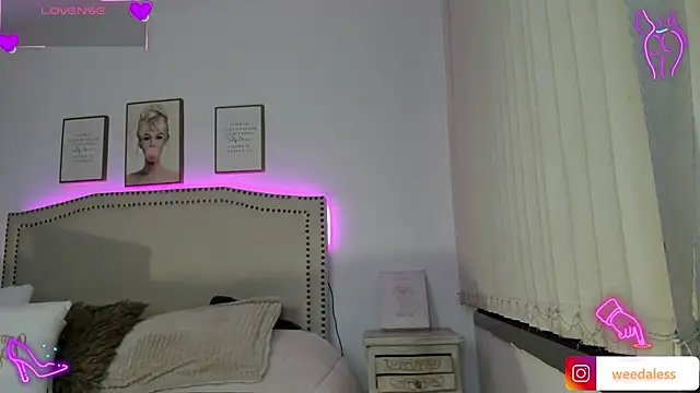 Snapshot of Emilly_Rivera chatting on March 2025 10:35:02 AM Emilly Rivera online show from March 2025 10:35:02 AM