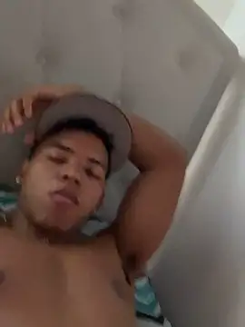 Snapshot of FeitanGus chatting on February 2026 05:53:02 PM FeitanGus online show from February 2026 05:53:02 PM