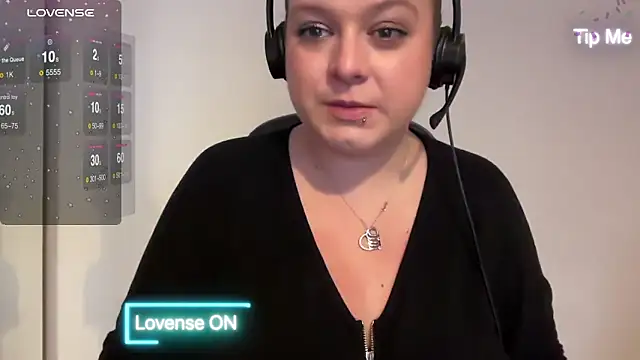 NaughtyWifeUK online show from January 2025 03:13:01 PM