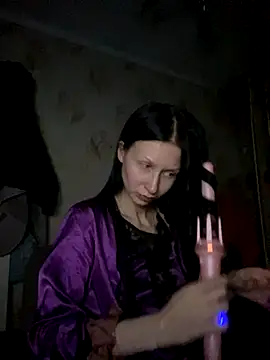 Snapshot of Starry_Siren chatting on November 2025 06:10:01 PM Starry Siren online show from November 2025 06:10:01 PM