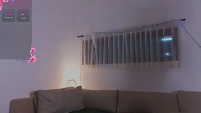 Snapshot of adele_lyv chatting on January 2026 07:38:02 PM adele lyv online show from January 2026 07:38:02 PM