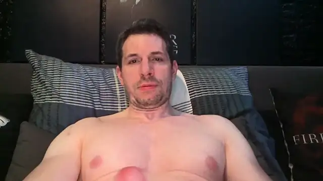 dreamwallker21 online show from May 2026 04:50:01 AM