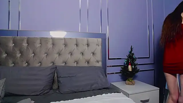 Snapshot of AngelinaWett chatting on December 2025 07:25:02 AM AngelinaWett online show from December 2025 07:25:02 AM