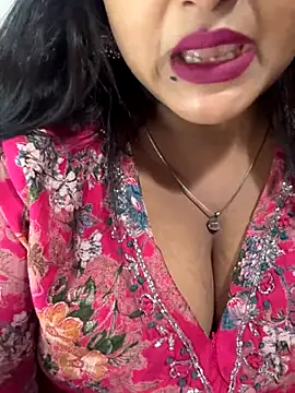 Snapshot of Ayesha_mahi chatting on September 2025 08:42:02 AM Ayesha mahi online show from September 2025 08:42:02 AM