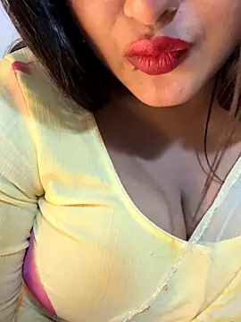 Snapshot of Ayesha_mahi chatting on October 2025 04:50:01 PM Ayesha mahi online show from October 2025 04:50:01 PM