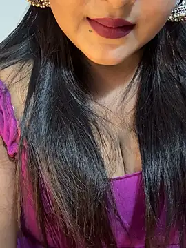 Snapshot of Ayesha_mahi chatting on October 2025 10:37:02 AM Ayesha mahi online show from October 2025 10:37:02 AM