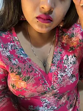 Snapshot of Ayesha_mahi chatting on October 2025 11:33:02 AM Ayesha mahi online show from October 2025 11:33:02 AM