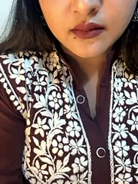 Snapshot of Ayesha_mahi chatting on October 2025 09:17:04 AM Ayesha mahi online show from October 2025 09:17:04 AM