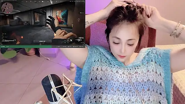 Daisy-77 online show from May 2026 04:04:02 PM