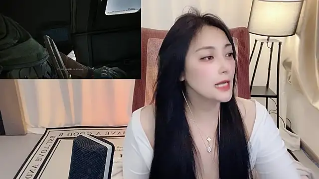 Daisy-77 online show from May 2026 12:23:01 PM