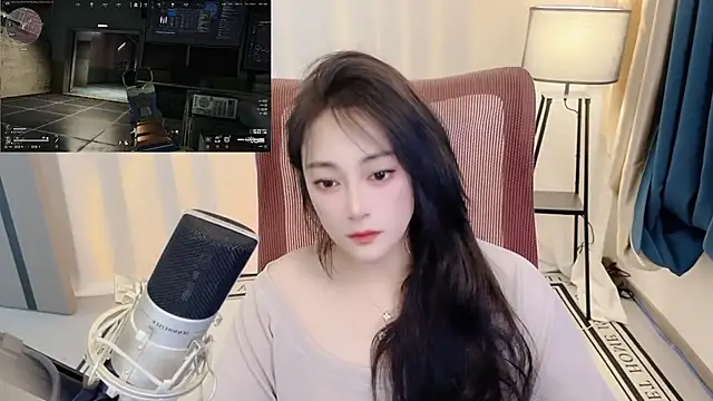 Daisy-77 online show from June 2026 01:43:02 PM