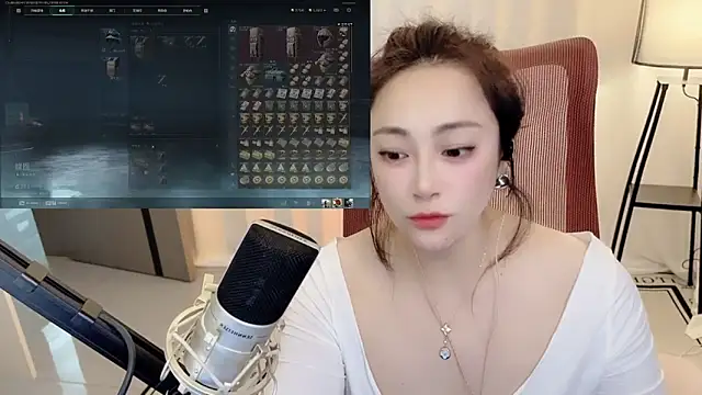 Daisy-77 online show from June 2026 01:04:02 PM