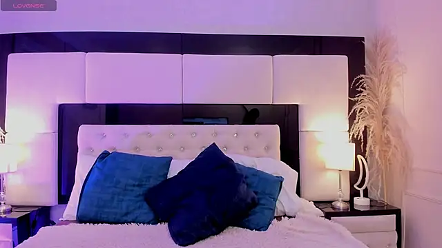 Maddissonlove online show from January 2025 12:37:02 PM