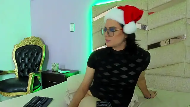 Snapshot of Eterea_blow chatting on December 2024 03:01:02 AM Eterea blow online show from December 2024 03:01:02 AM