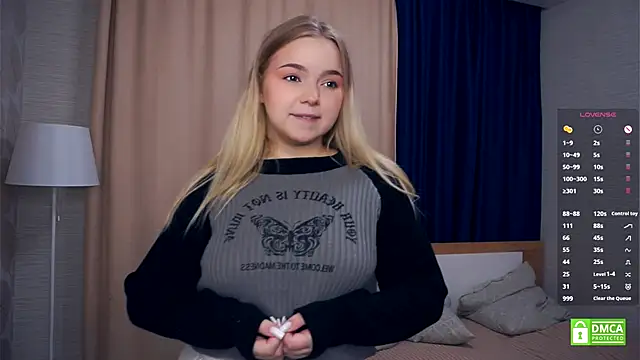 ZaraCreedon online show from November 2025 05:06:01 AM