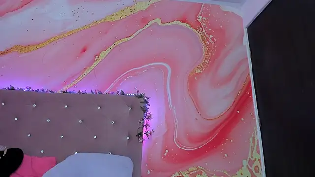 Snapshot of Daisy__rose chatting on February 2025 02:11:02 PM Daisy rose online show from February 2025 02:11:02 PM