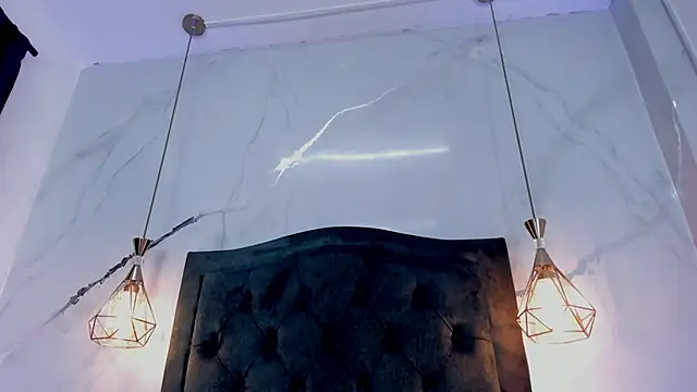 annyvans online show from November 2025 09:37:02 PM