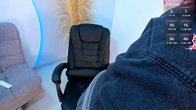 Snapshot of Ada_Monroe10 chatting on September 2025 01:23:02 PM Ada Monroe10 online show from September 2025 01:23:02 PM