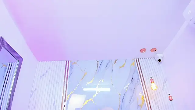 tifanyhills  online show from June 2026 08:35:02 PM