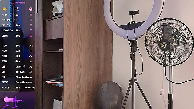 Snapshot of Alba_Olimpo chatting on March 2026 05:19:02 PM Alba Olimpo online show from March 2026 05:19:02 PM