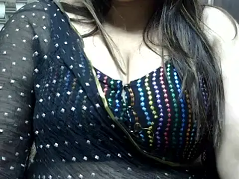 Snapshot of bhabhi_jaan11 chatting on February 2025 12:22:02 PM bhabhi jaan11 online show from February 2025 12:22:02 PM