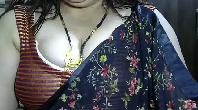 Snapshot of bhabhi_jaan11 chatting on February 2025 12:49:01 PM bhabhi jaan11 online show from February 2025 12:49:01 PM