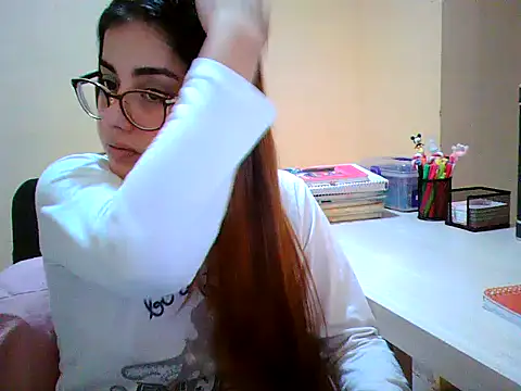 maliamiller online show from October 2025 04:30:01 AM