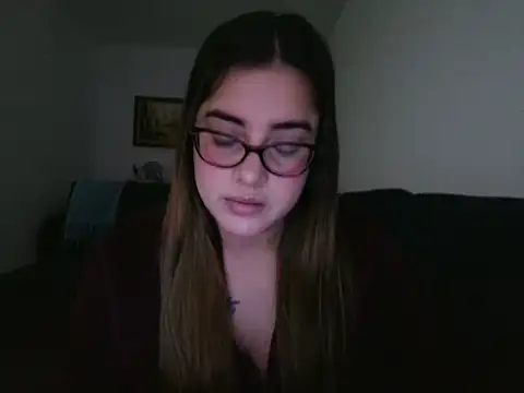 Snapshot of maliamiller chatting on May 2026 03:13:01 AM maliamiller online show from May 2026 03:13:01 AM