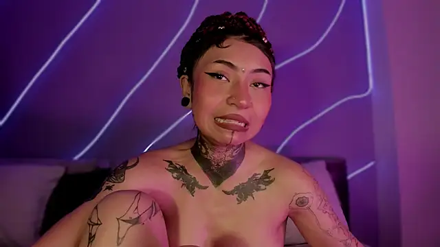 Evangeline bell online show from January 2025 05:53:01 PM