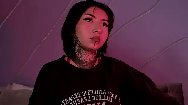 Evangeline bell online show from January 2025 05:59:02 PM