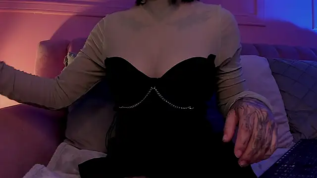 Evangeline bell online show from January 2025 12:10:01 PM