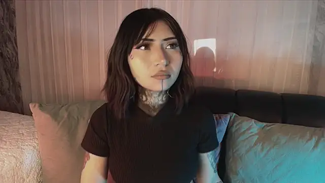 Evangeline bell online show from November 2025 11:07:02 PM