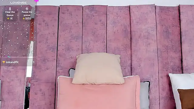 AshlieRoberts online show from January 2025 05:56:02 PM