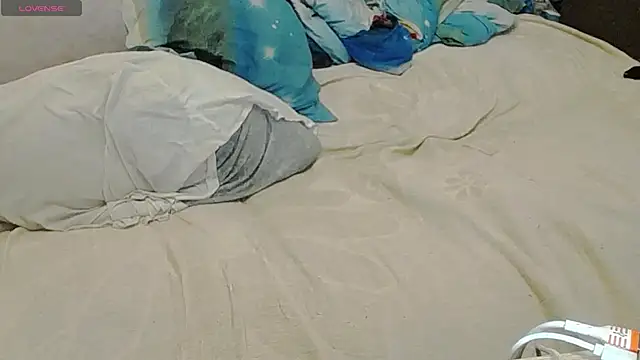 Snapshot of lisa_Black00 chatting on November 2025 11:03:01 AM lisa Black00 online show from November 2025 11:03:01 AM