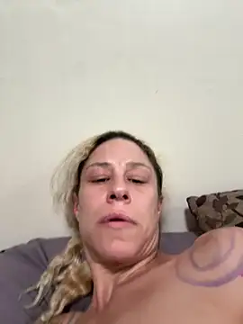 SunnyRays69 online show from November 2025 08:31:01 PM