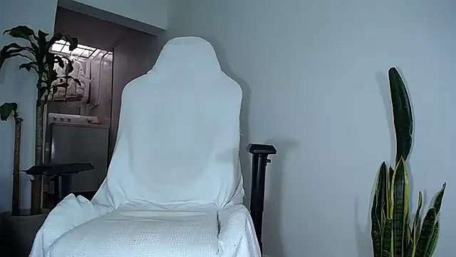 diamond black00 online show from February 2025 06:19:02 PM