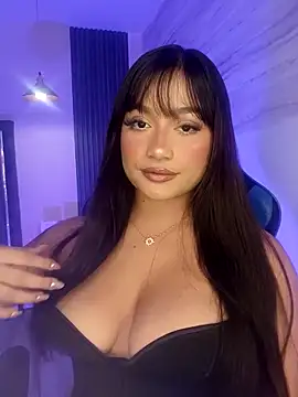 isabela fox online show from April 2026 01:01:01 AM
