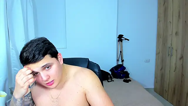 jhonstark09 online show from February 2025 01:43:01 AM