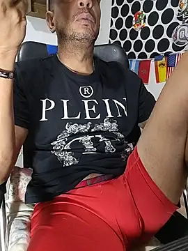latinmartin73 online show from June 2026 02:02:01 AM