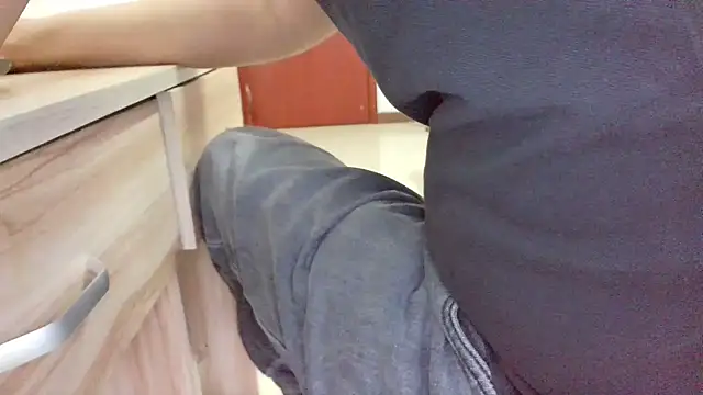 huzi518 online show from October 2025 08:59:01 AM